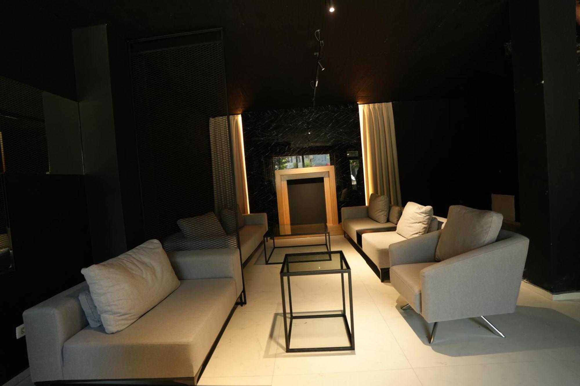 Biond Hotel Prizren Buitenkant foto