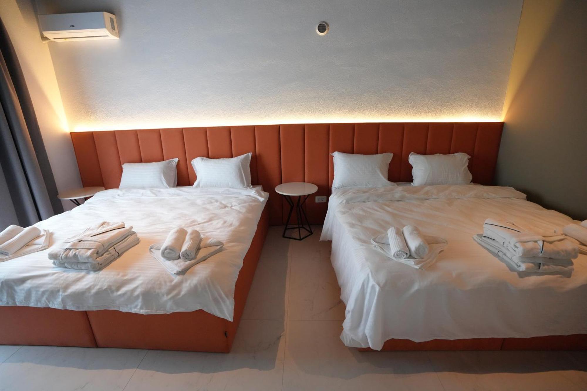 Biond Hotel Prizren Buitenkant foto
