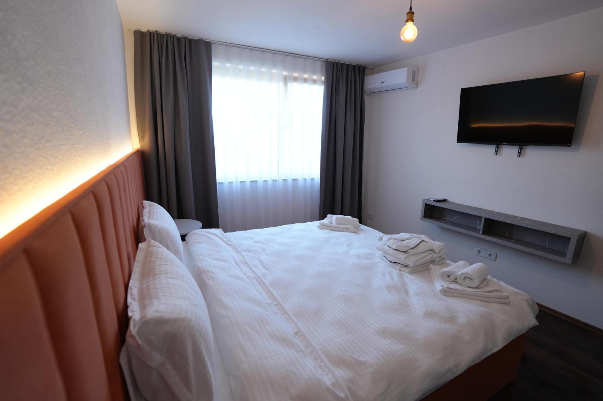 Biond Hotel Prizren Buitenkant foto